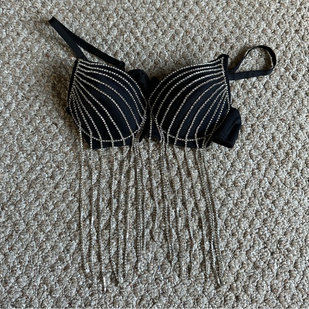 Brand new women’s rhinestone bra top